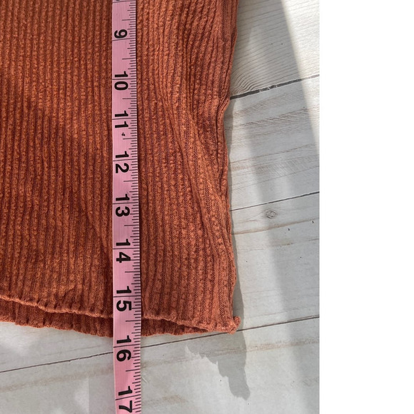 Sky and Sparrow Crop Top - Long Sleeve, Round Neck - Size Small - Picture 9 of 9